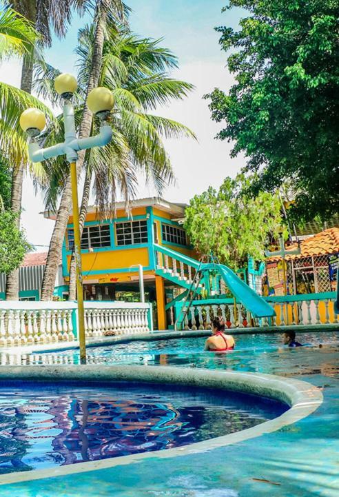 Hotel Leones Marinos San Miguel Esterno foto